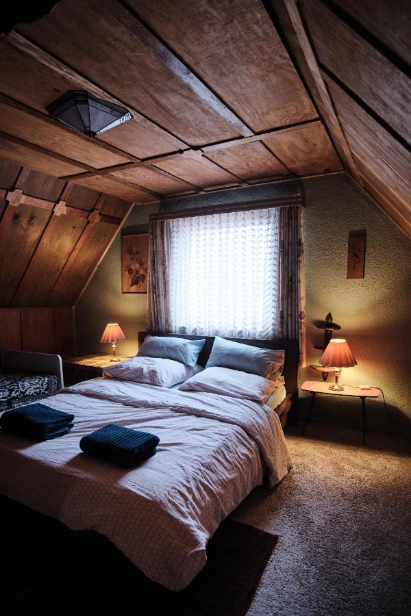 Guesthouse With 3 Apartments, Just Outside Berlin, Near To Tesla Burig Eksteriør bilde