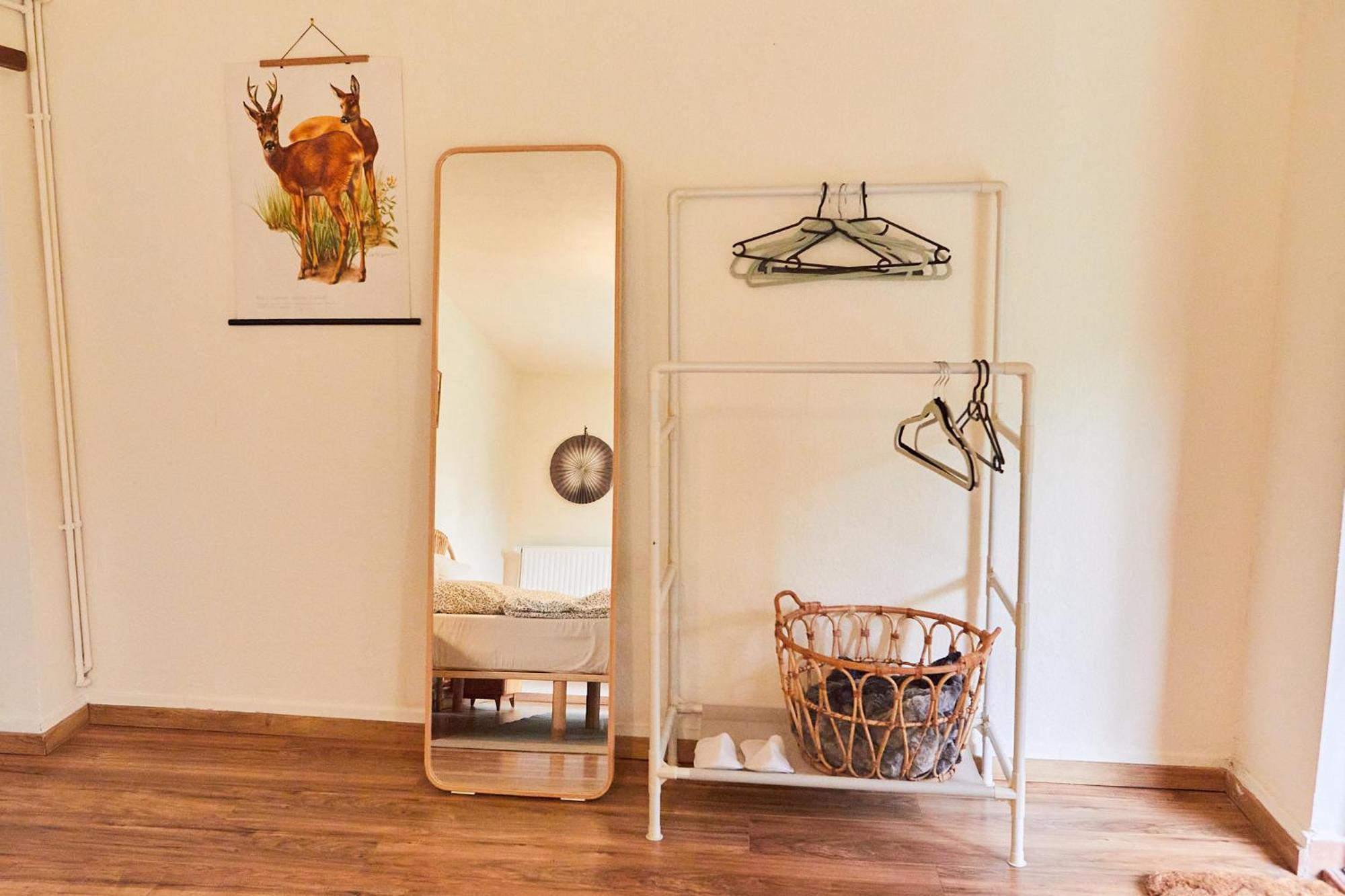 Guesthouse With 3 Apartments, Just Outside Berlin, Near To Tesla Burig Eksteriør bilde
